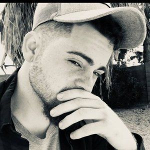 Meet your Posher, Rafael